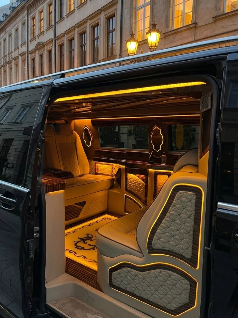 Mercedes Vito VIP Interior